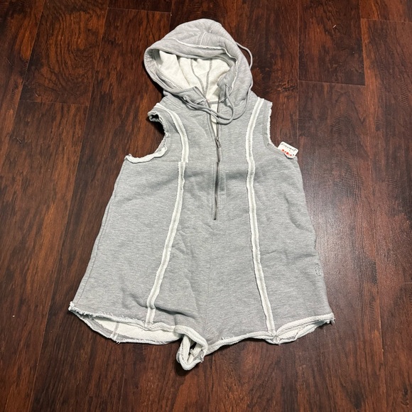 Free People Free Spirit Romper in Grey Small Nwt - Picture 1 of 13